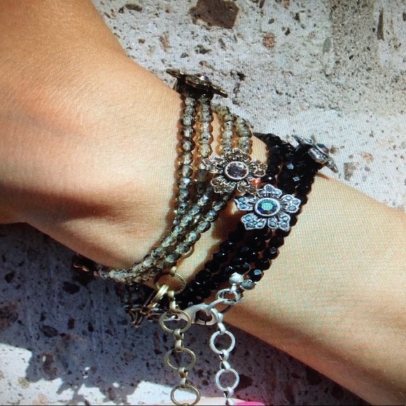 Sweet Romance Black Bead Wrap Bracelet- NWOT - Picture 3 of 8